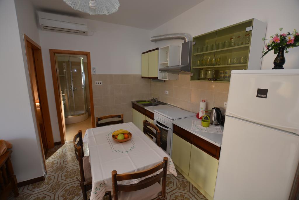 Apartment Nadica 푸나트 외부 사진