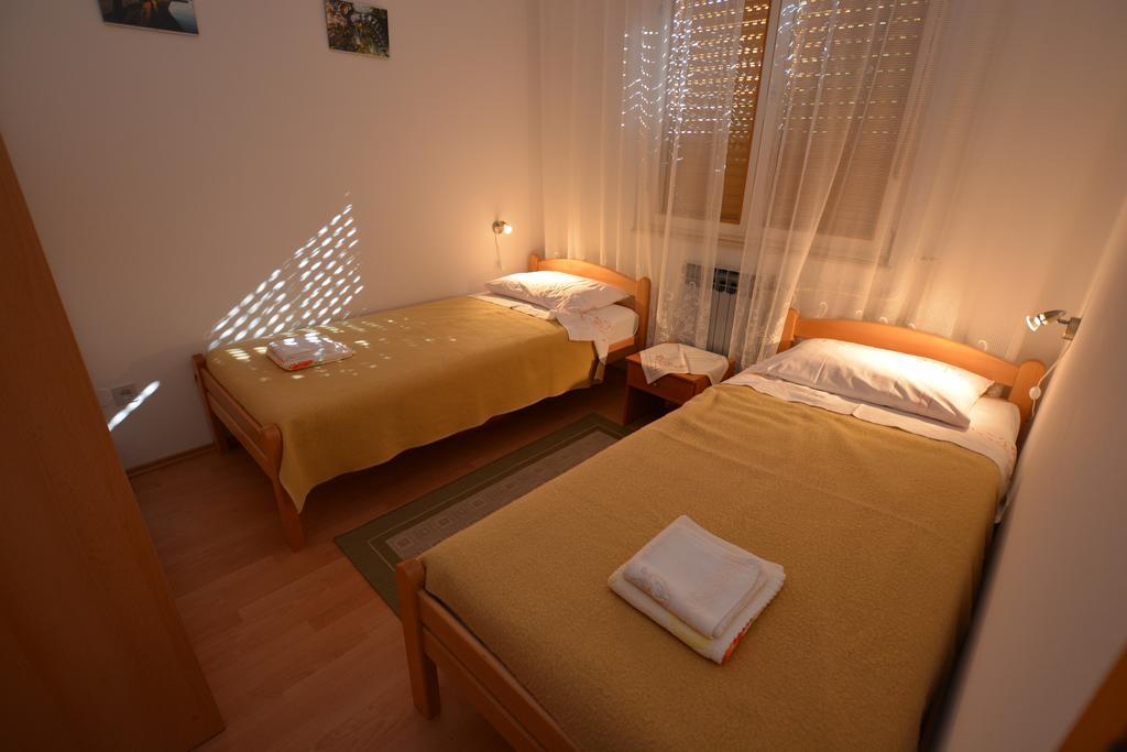 Apartment Nadica 푸나트 외부 사진